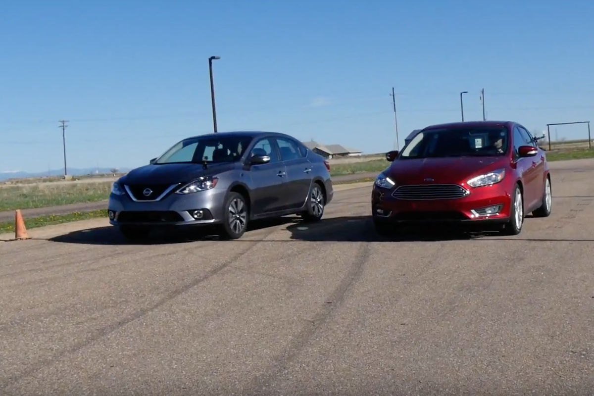 Nissan sentra vs ford focus #7
