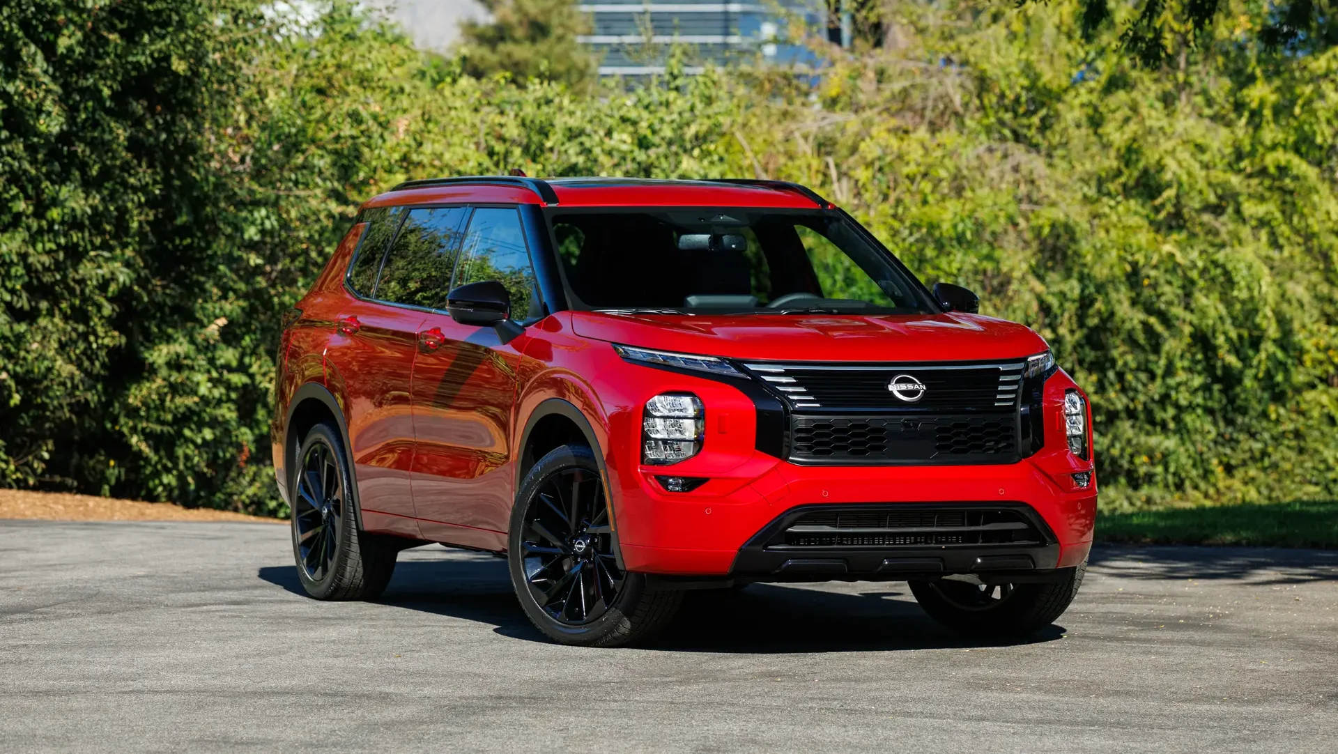 2026 Nissan Rogue Plug-in Hybrid Doesn't Look Like a Rogue...And There ...
