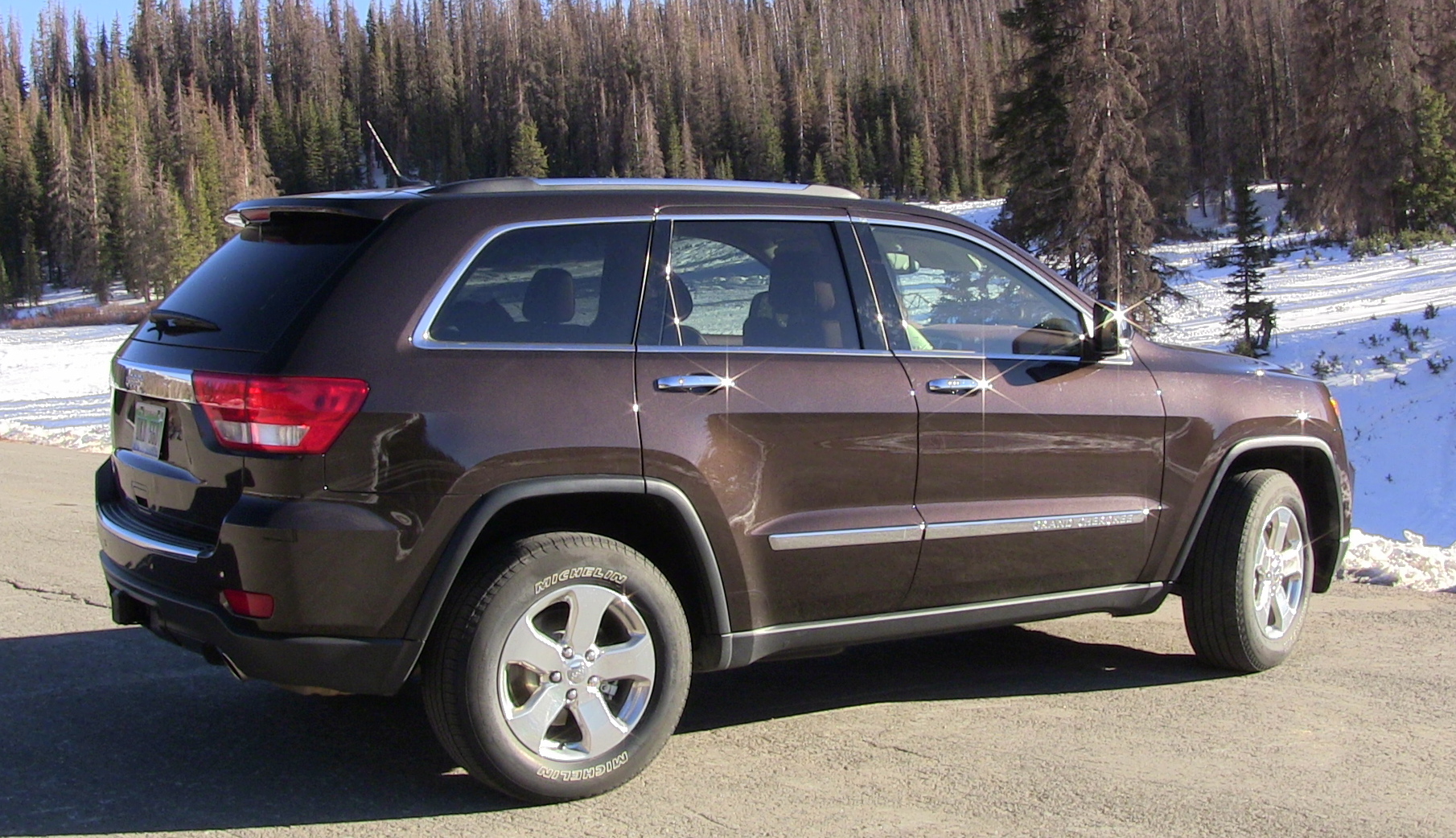 Review: 2012 Jeep Grand Cherokee goes on Holiday Road Trip | TFLCar.com