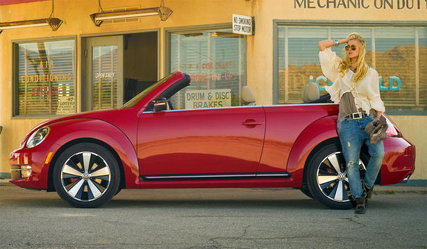 2013 Volkswagen Beetle Convertible 2