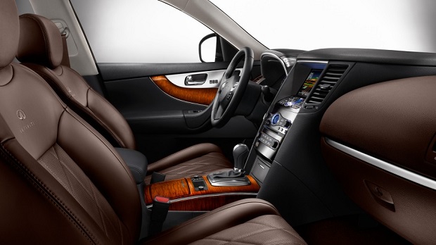 Review 2014 Infiniti Qx70 3 7 Awd Is Sedan Luxury In A