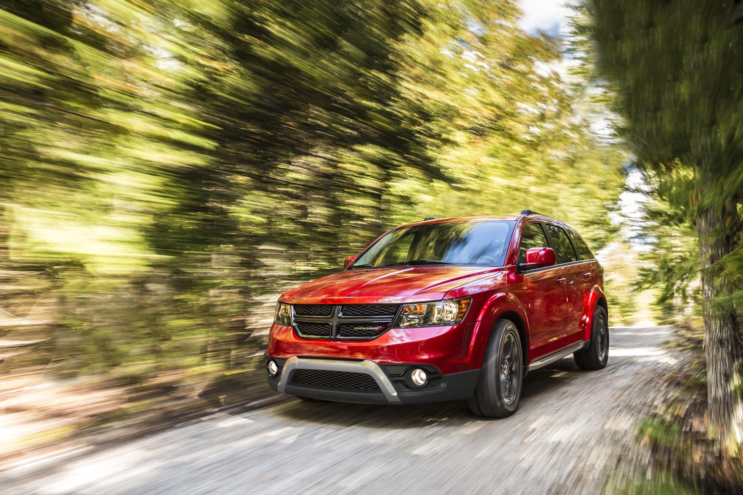 Dodge Journey Crossroad with Beefier Digs will debut at the '14 Chicago