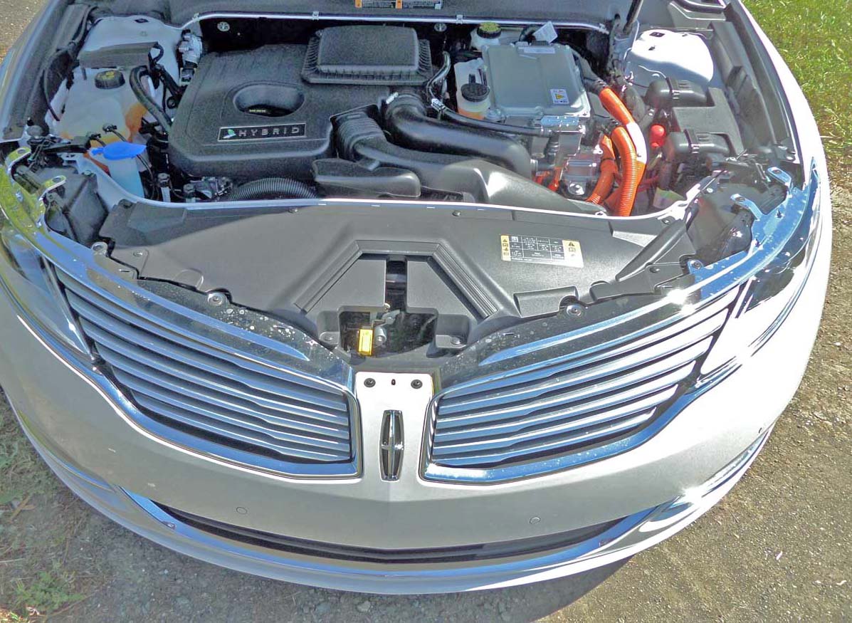 2014 Lincoln MKZ Hybrid Adds To Lincoln