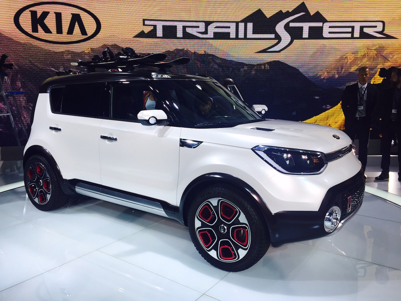 Kia Trailster