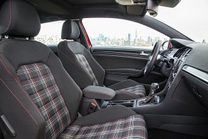 2015 Volkswagen Golf GTI front seats