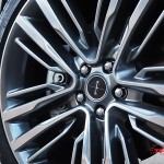 2015 Lincoln MKC 20-inch wheels
