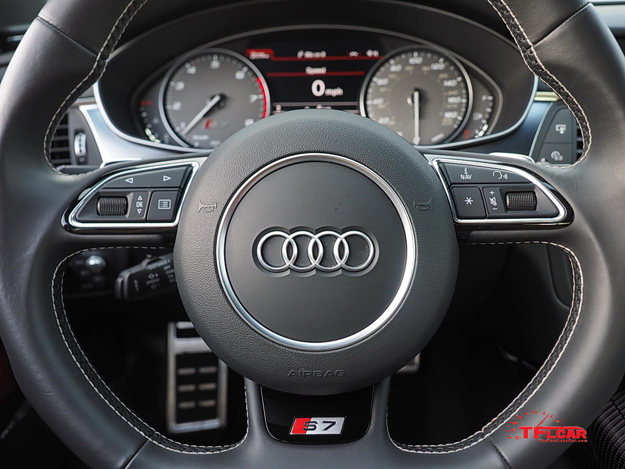 2016 Audi S7 steering wheel controls