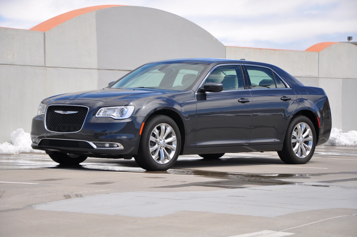 2016 Chrysler 300 Limited AWD Review: A Modern Classic - Page 2 of 3 ...