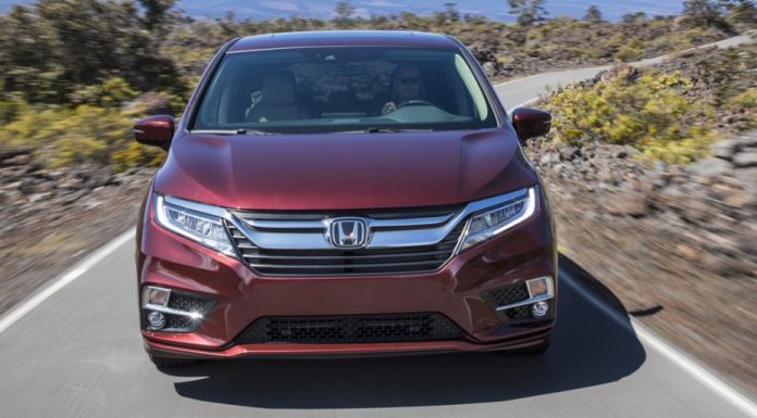 Honda Recalls 325,000 2018-2020 Odyssey Minivans for Problematic Rearview Cameras