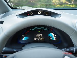 2017 Nissan Leaf driver instrument pod