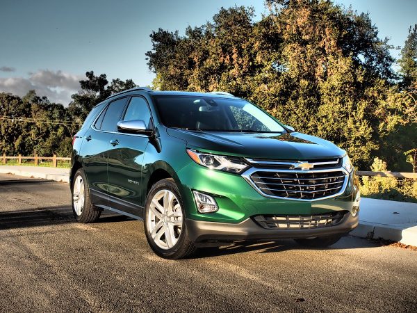 2018 Chevrolet Equinox Premier: Less Exterior Size, More Interior Space ...