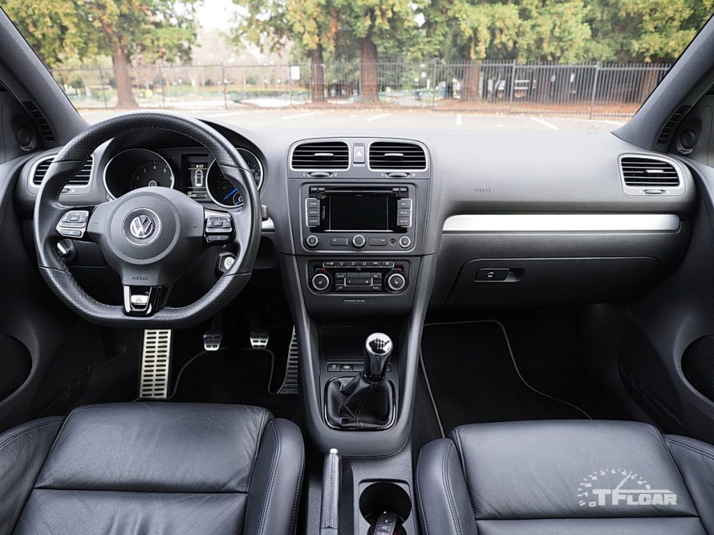 2012 VW Golf R interior