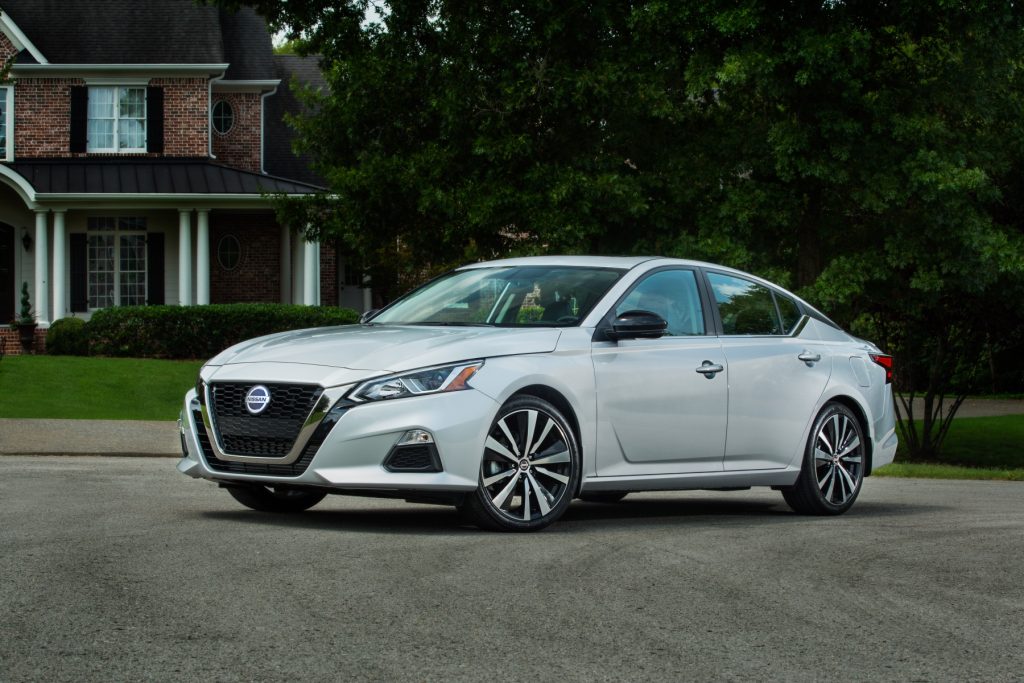 Nissan Altima AWD vs Kia K5 AWD