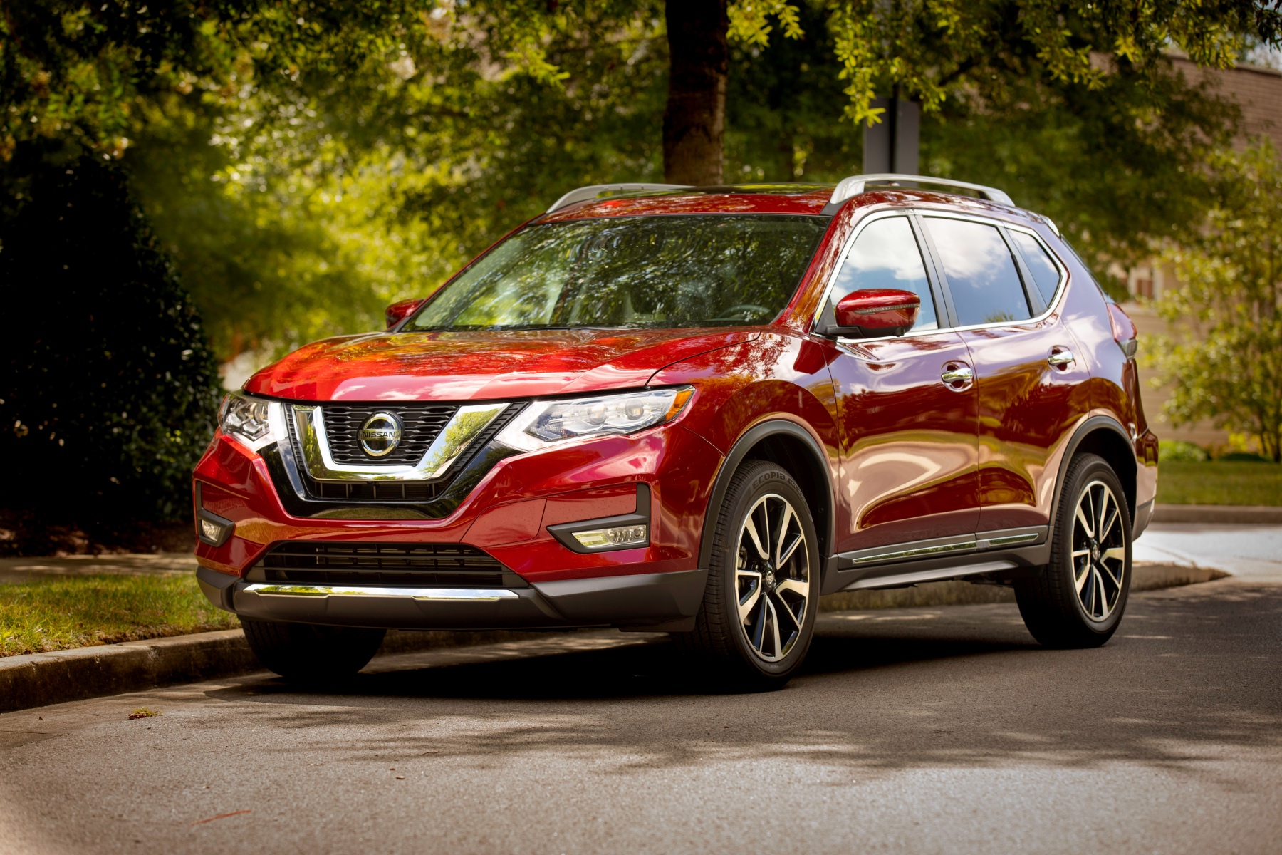 2019 Nissan Rogue Still Starts At 25 795 Gets More Standard Tech 