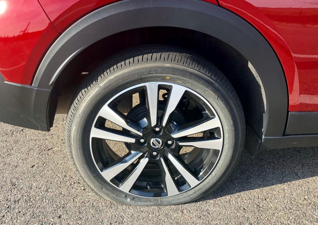 2019 Nissan Kicks Review: Here's How You End A Test Drive With A Bang ...