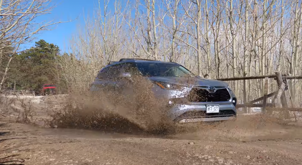 2020 Toyota Highlander OffRoad Review Mud, Snow, Rocks, Oh My! (Video