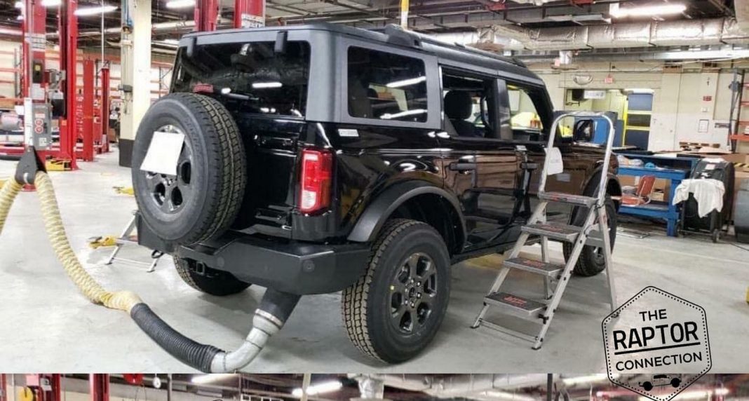 (UPDATED) Ford Notifies Dealers: More On The New Bronco Is Coming March