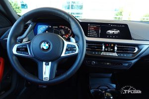 driver cockpit 2020 BMW M235i