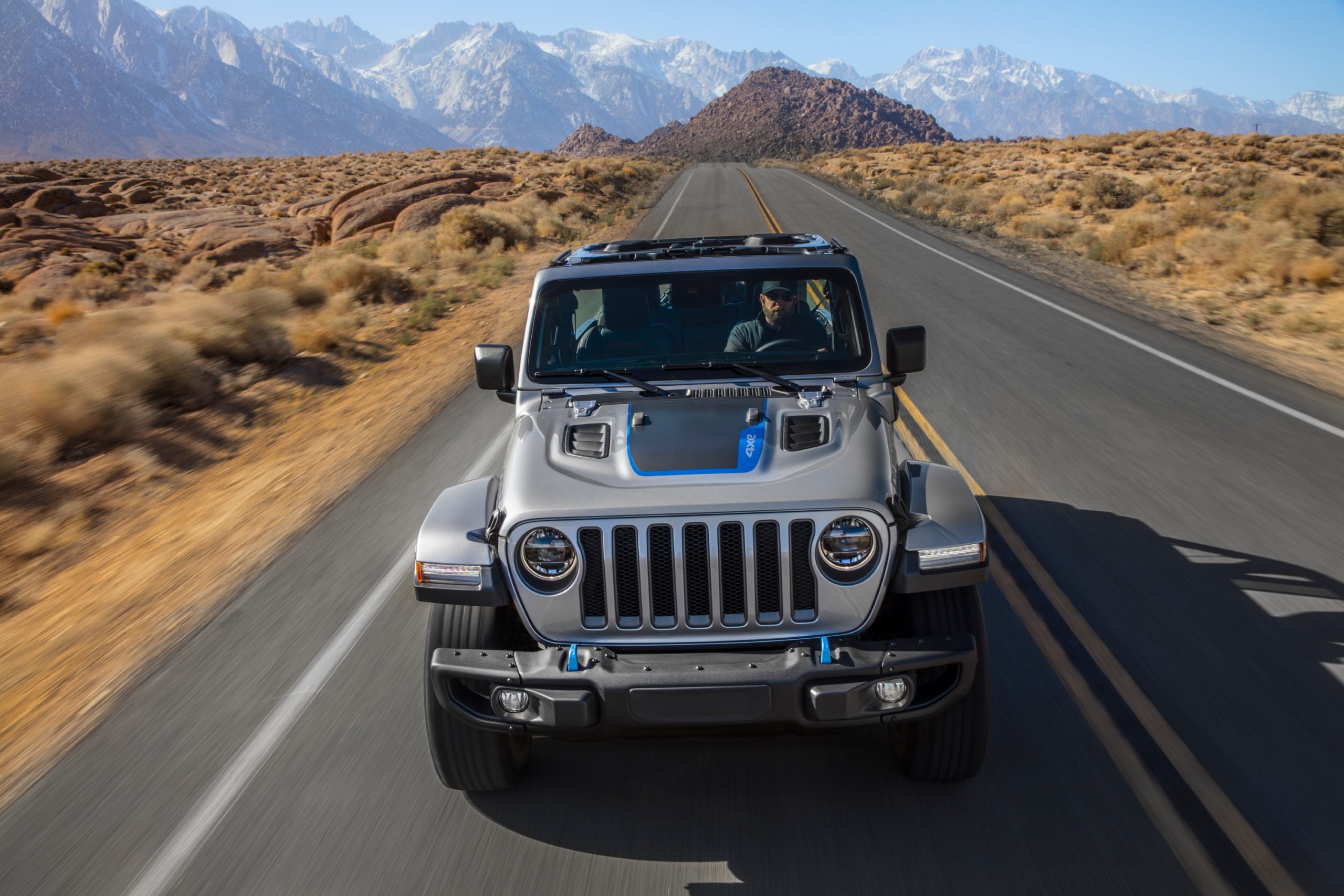 Does The Plug-In 2021 Jeep Wrangler 4xe Manage 25 Miles On A Single Charge?  Not Quite: News - The Fast Lane Car