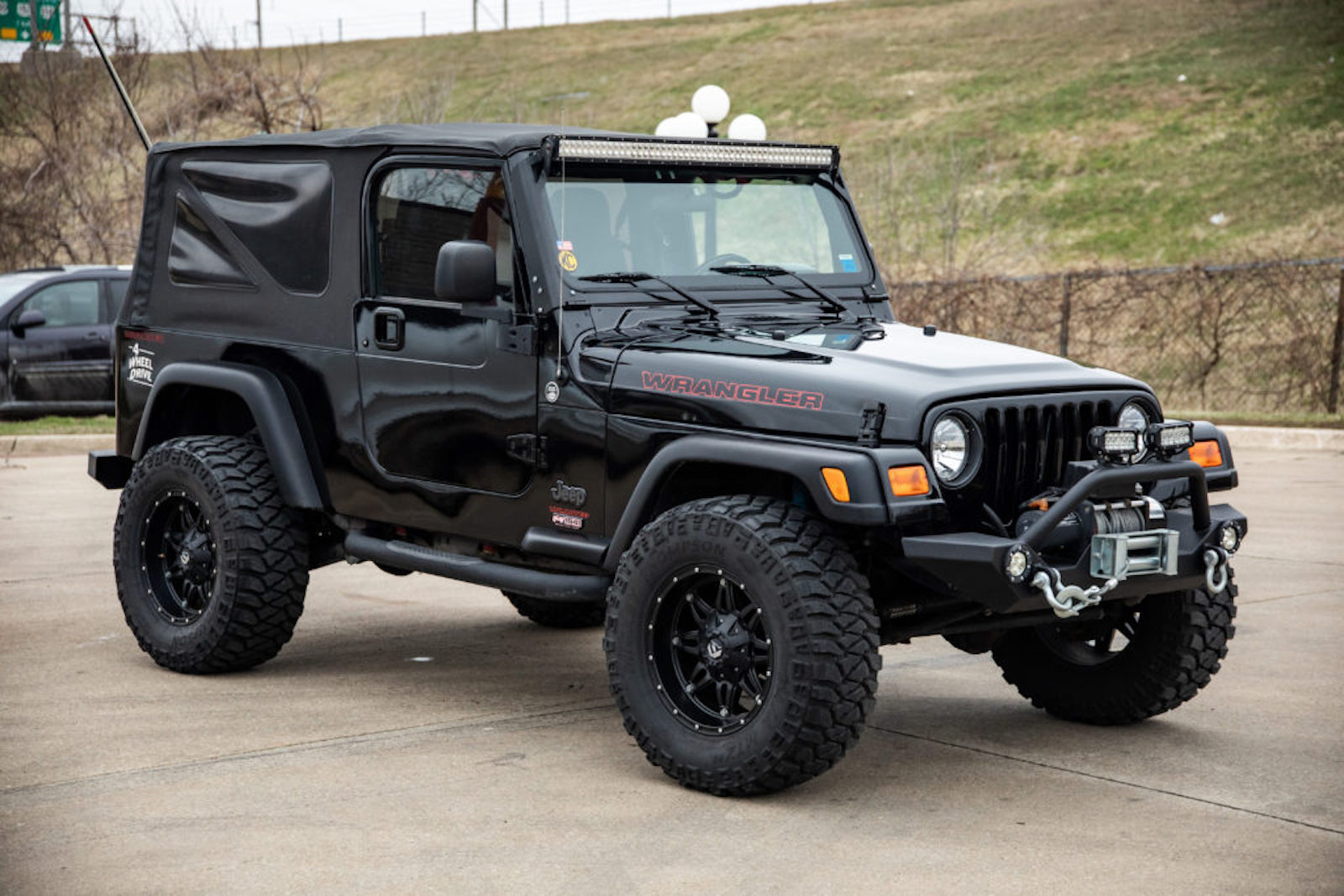 This 2004 Jeep Wrangler Unlimited LJ Could Be An Off-Road Bargain: Check It  Out On TFLbids! - The Fast Lane Car