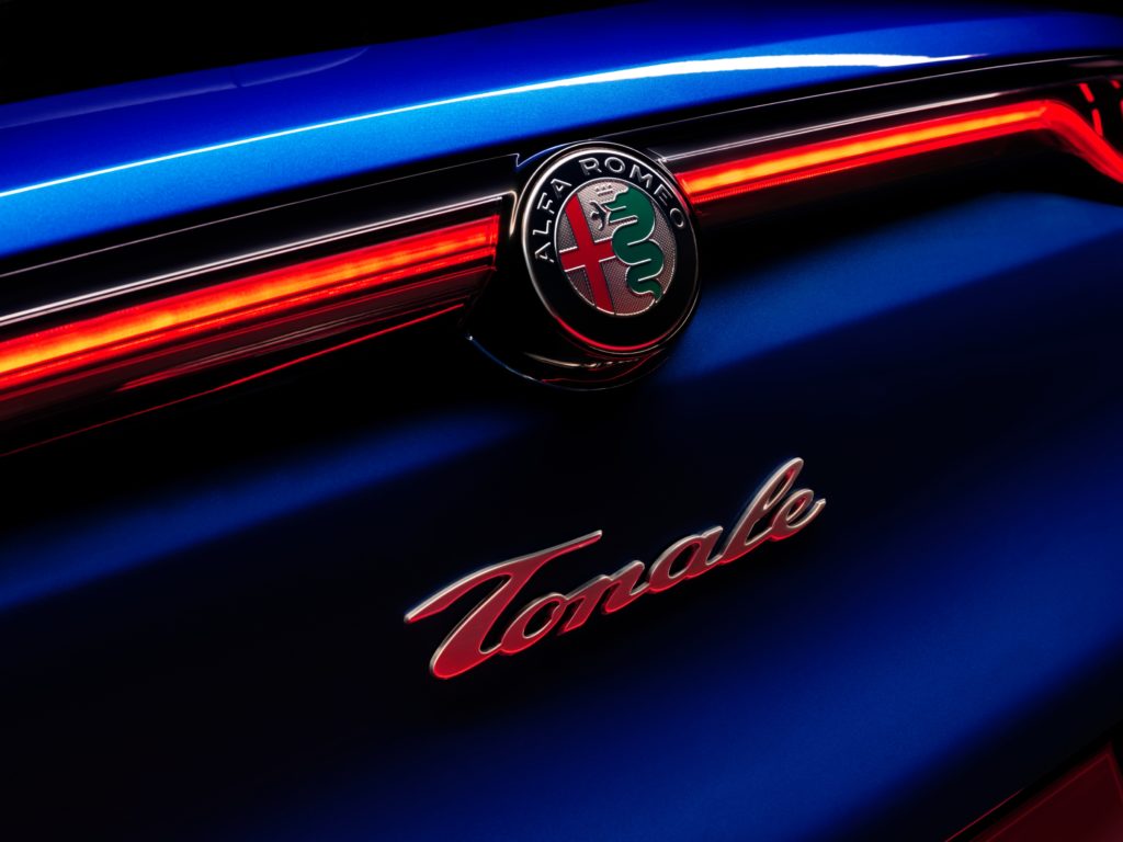 2023 Alfa Romeo Tonale Veloce PHEV