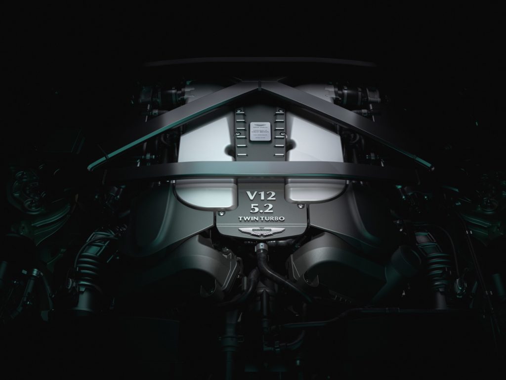 Aston Martin V12 Vantage