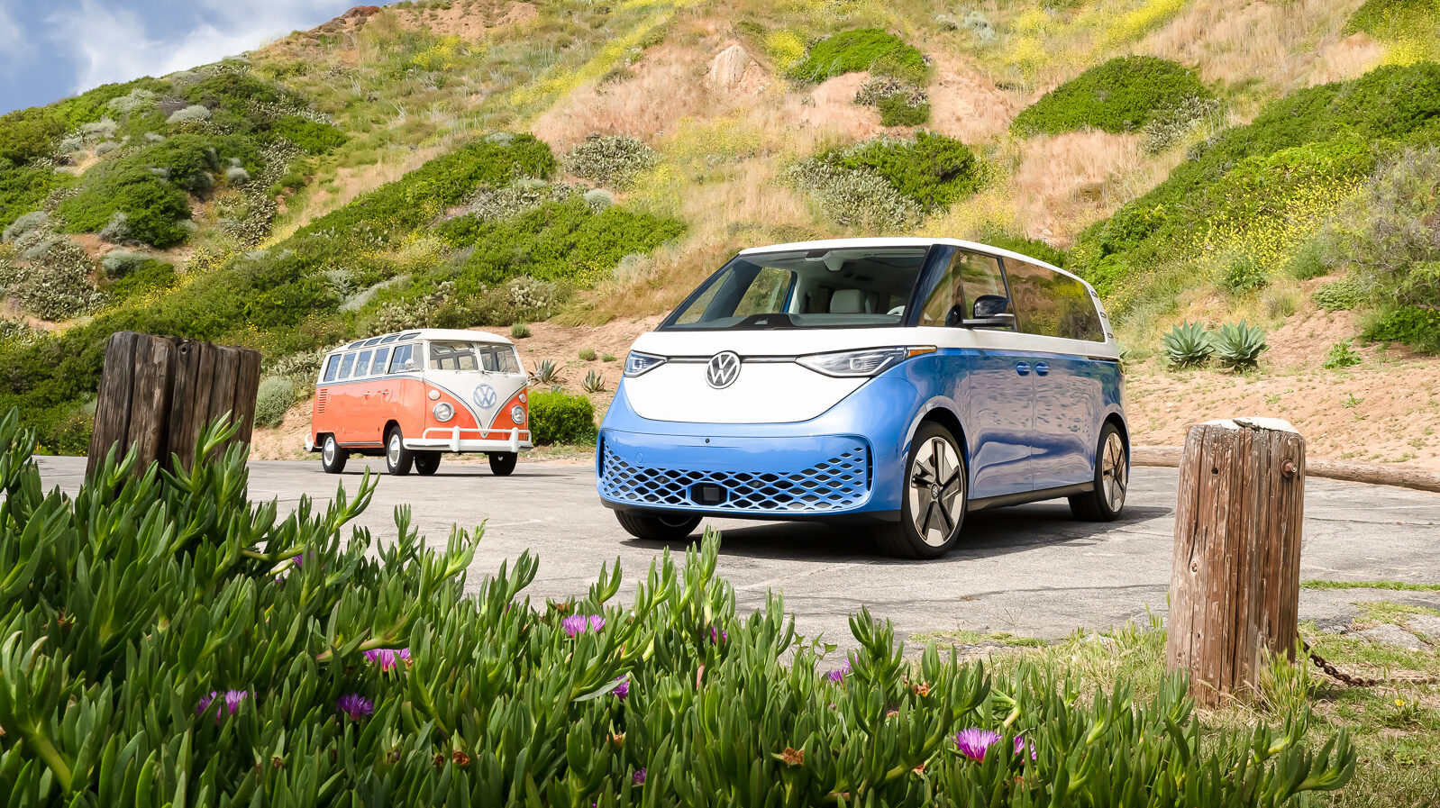 2025 Volkswagen ID. Buzz Prices, Reviews, and Pictures