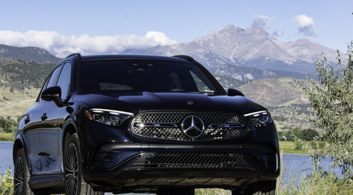Mercedes Recalls 310K SUVs to Address a Potential Rollaway Problem