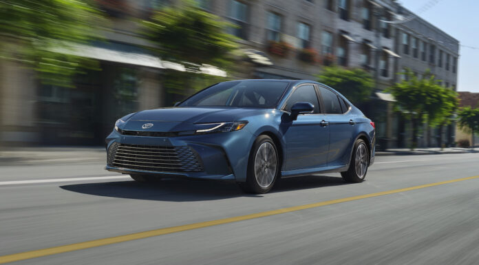 Toyota Recalls 2025-2026 Camry and 2026 Corolla Cross Hybrid for Loss-of-Power Issue