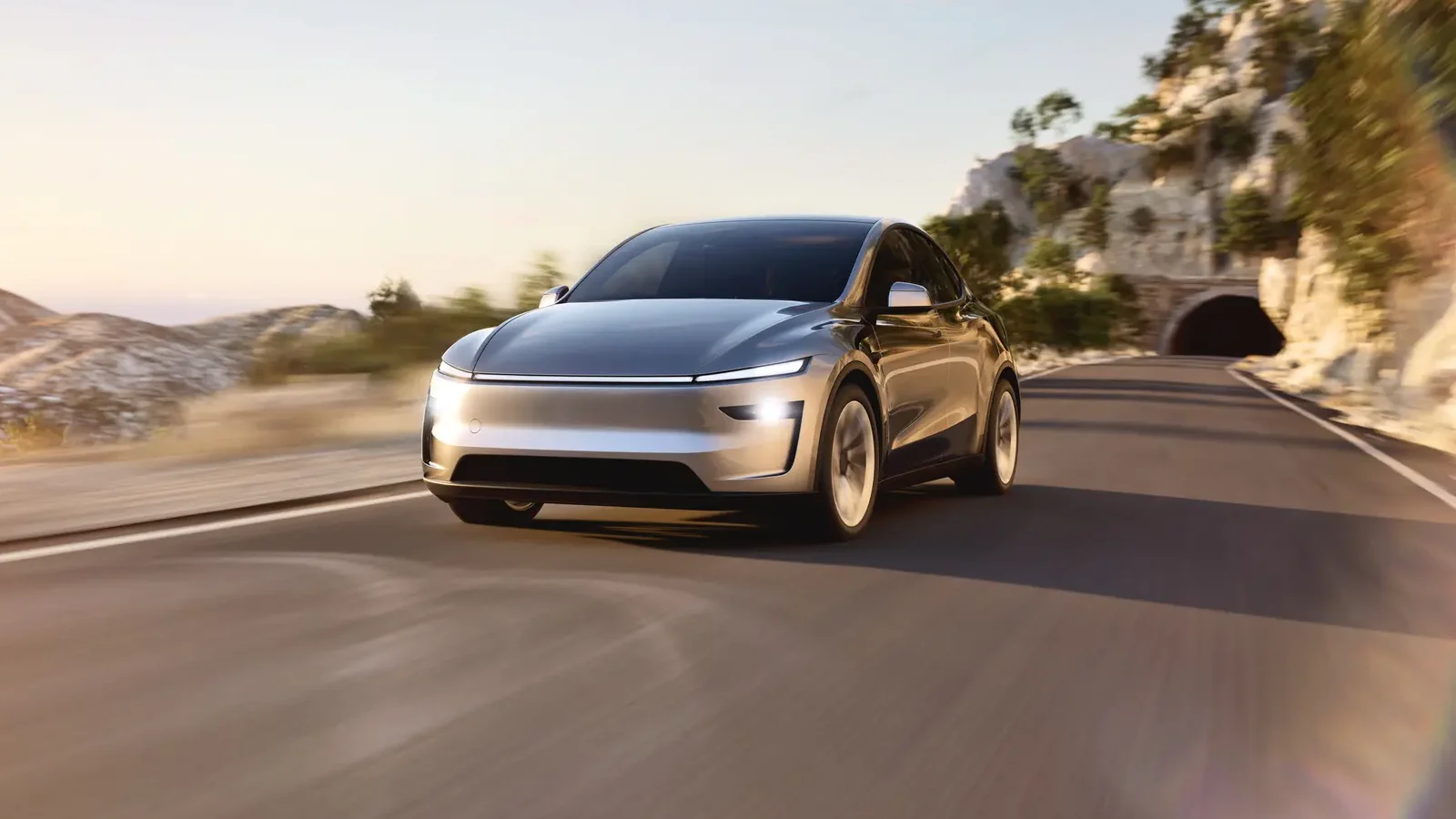 Cheap Model Y Surprise! The Long-Awaited Cheap Tesla Is a Cut-Down Model Y - TFLcar