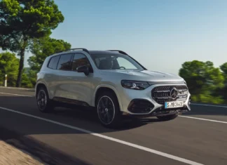 The 2027 Mercedes-Benz GLB Keeps the EV Ball Rolling, Predictably With Even More Screen 2027 Mercedes-Benz GLB