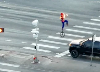 Police Respond to Calls About a *Checks Notes* Fire-Juggling Unicyclist Entertaining Traffic