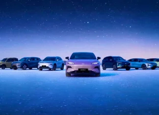 Chinese Automaker Geely Confirms It Will Start Selling Cars in Canada Next Year